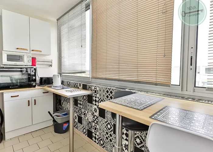 Nid Douillet Le Grand Large 2 204 Plage-des-Demoiselles